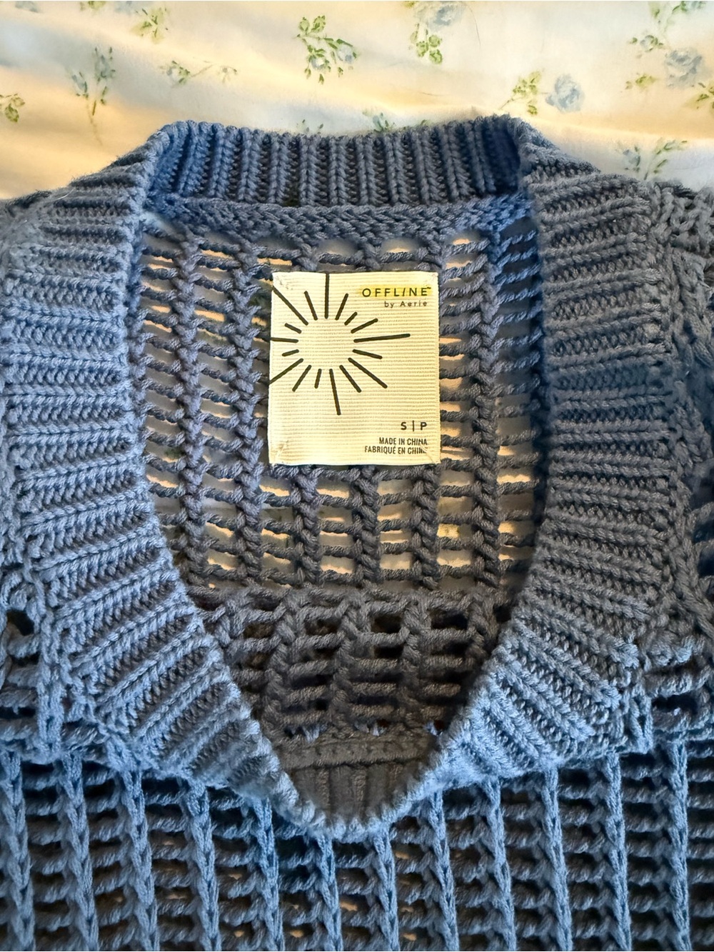 NWOT Aerie Offline Blue Crochet Open-Knit Sleeveless Sweater Vest Crew Neck AEO - Picture 2 of 8